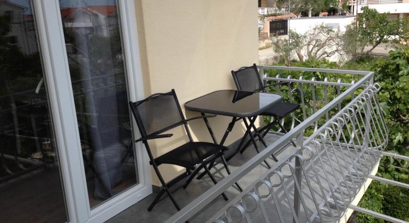 Apartment Udovicic Vodice Bilik gambar