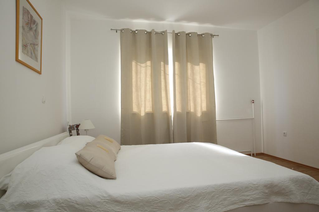 Apartment Udovicic Vodice Bilik gambar
