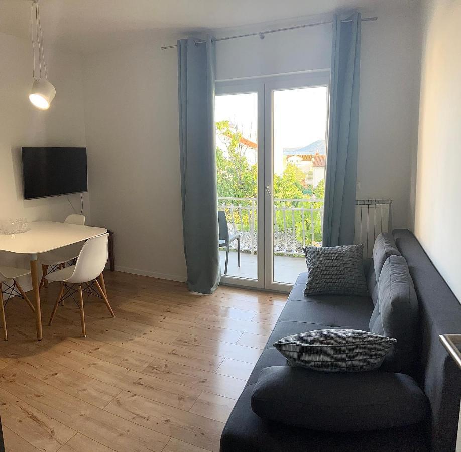 Apartment Udovicic Vodice Luaran gambar