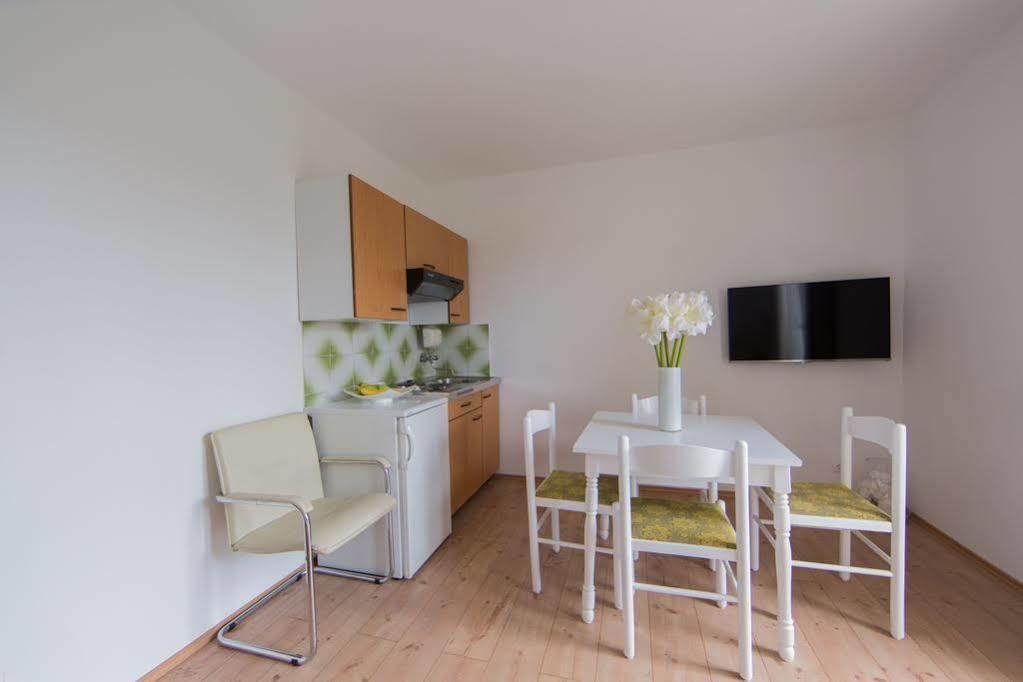 Apartment Udovicic Vodice Luaran gambar